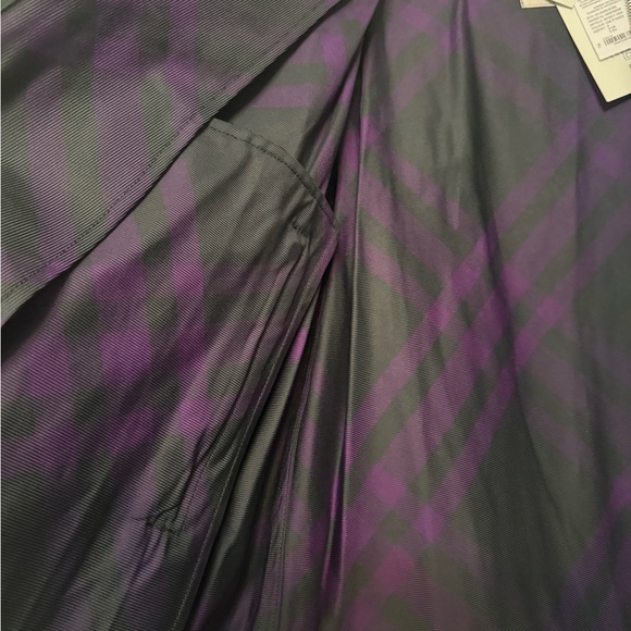 Burberry Black and Purple Zip-Up Jacket - Picture 3 of 7